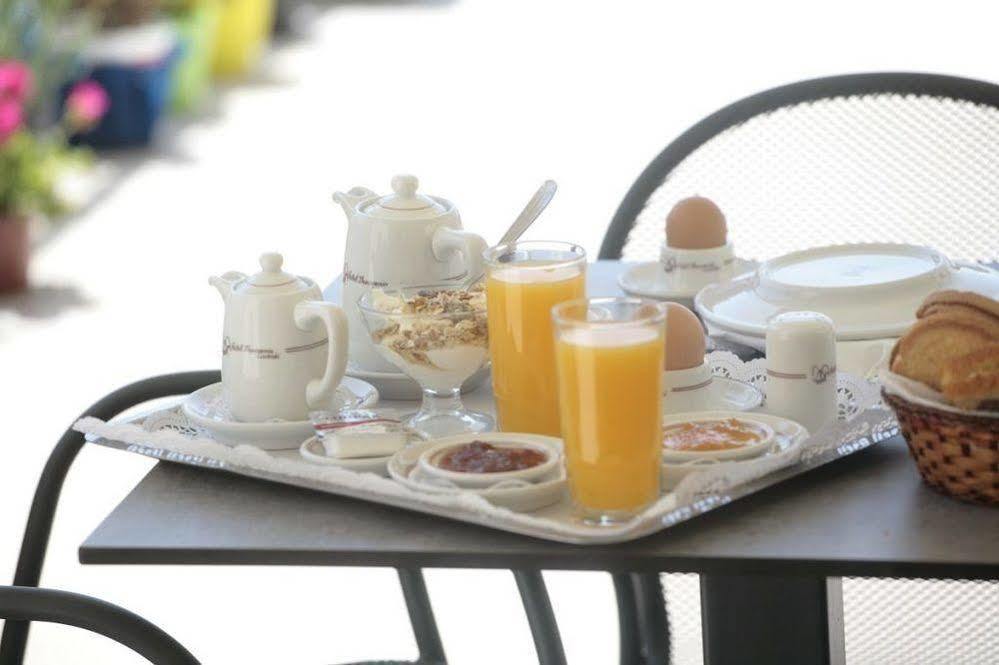 Hotel Theoxenia Loutráki Zewnętrze zdjęcie