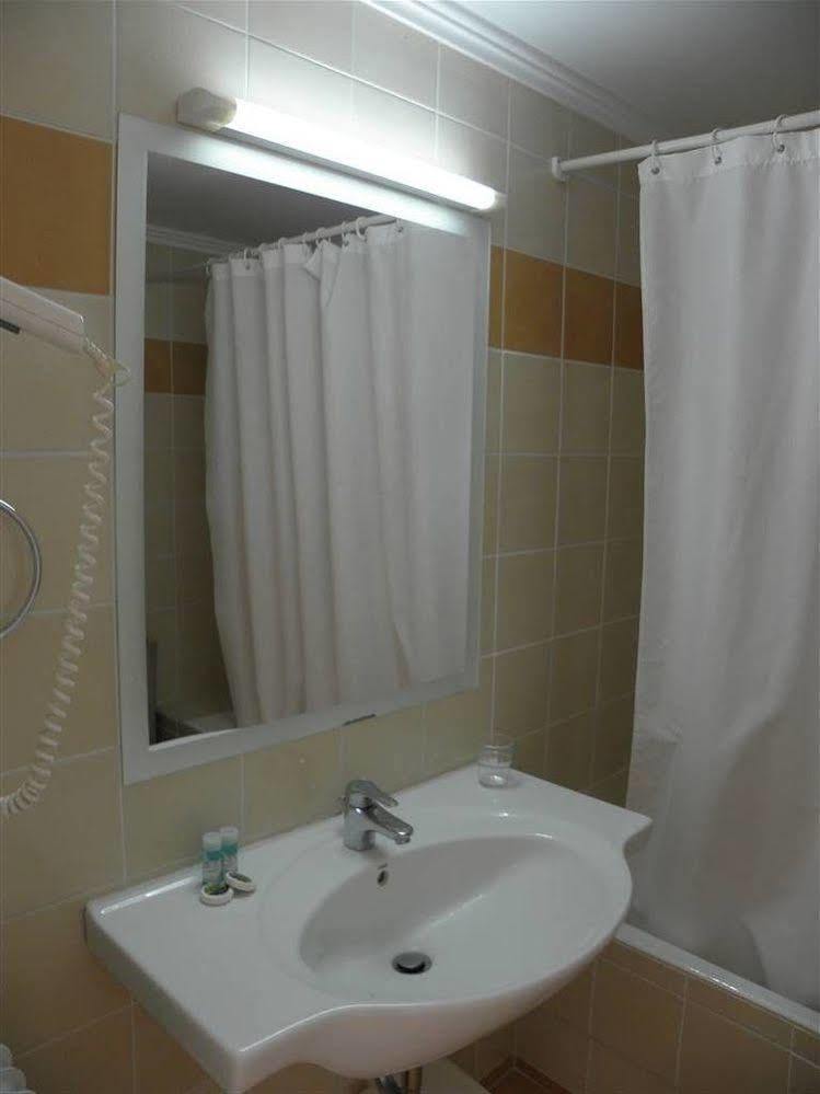 Hotel Theoxenia Loutráki Zewnętrze zdjęcie